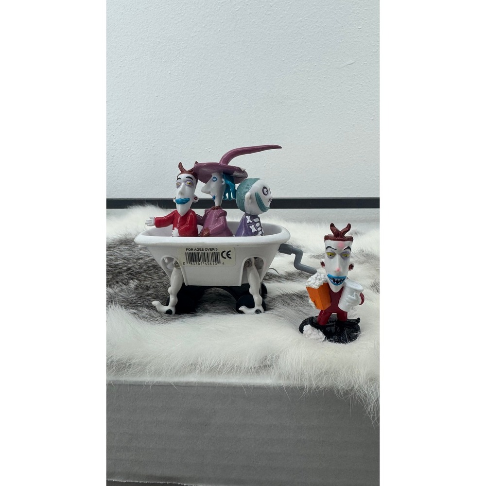 Vintage Nightmare Before Christmas Lock Shock Barrel Bathtub Applause + figure